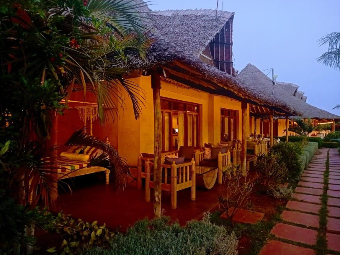 The Last Village Lodge Athi River Extérieur photo